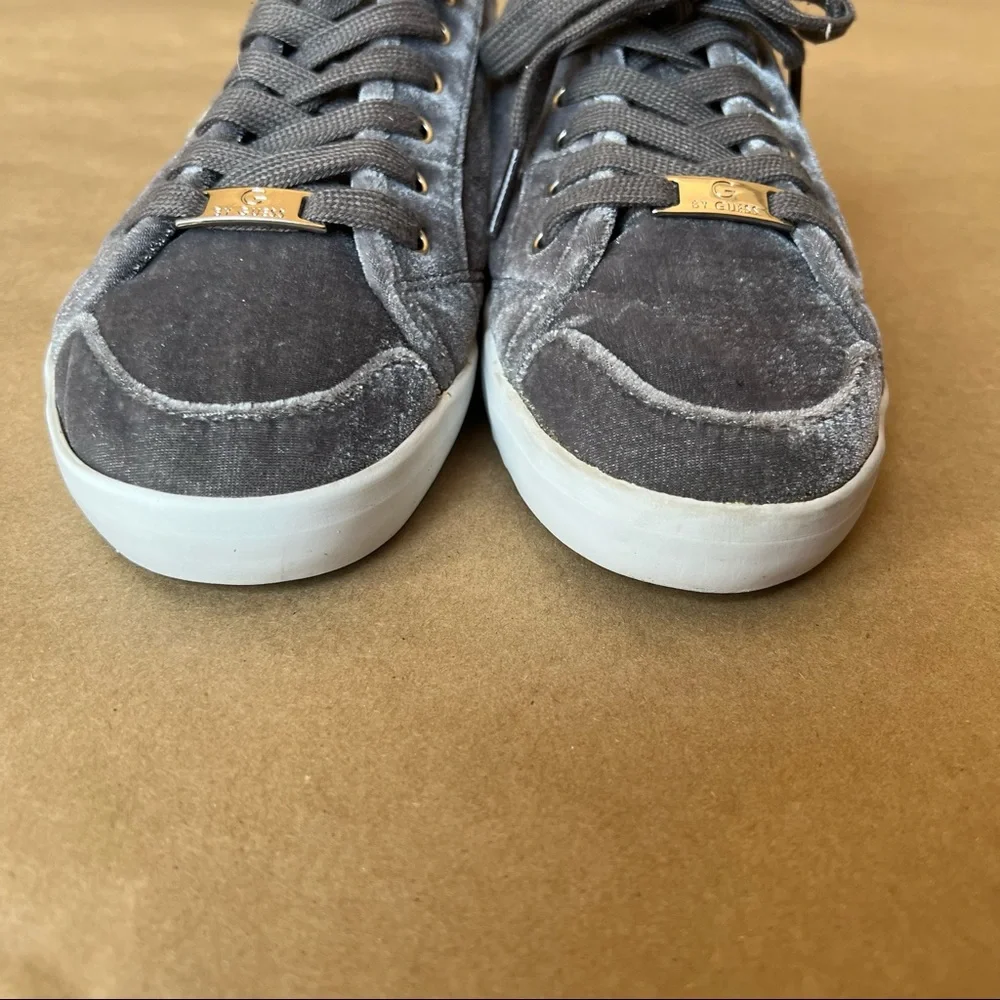 Guess Mallory Velvet Sneakers Size 7.5